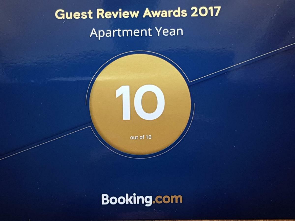 Apartment Yean Kaštela Екстериор снимка